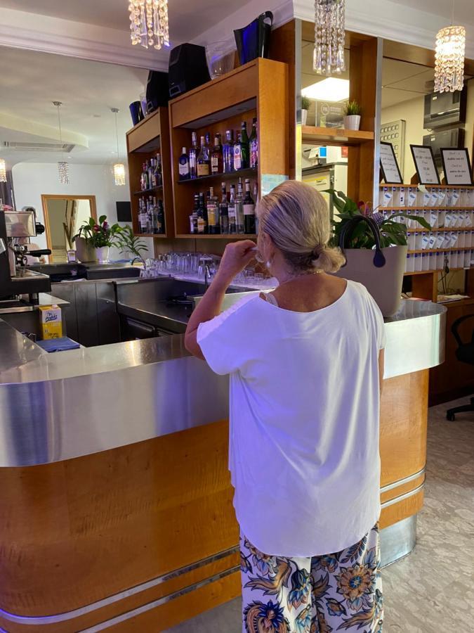 崔斯特尔酒店 里米尼 外观 照片